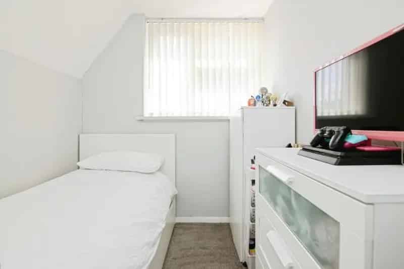 3 Bed Semi-Detached House for Sale