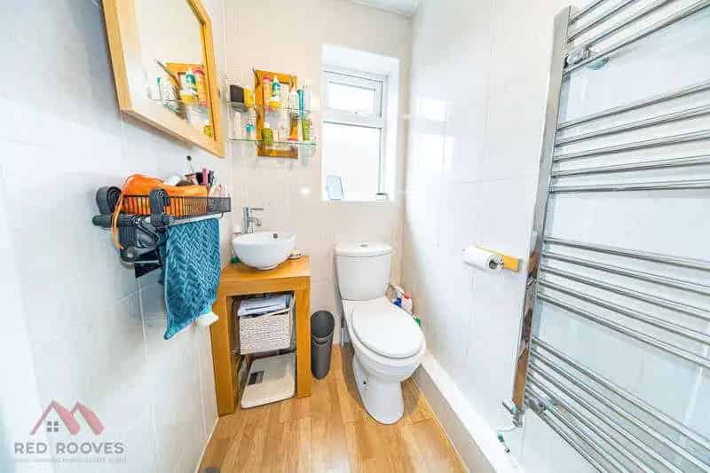 3 Bed House for Sale Calderstones Spacious Family Home Near Parks