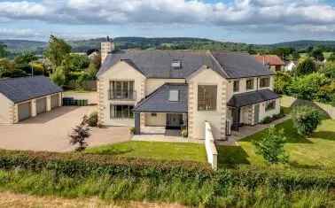 House For Sale in Blagdon Hill, Taunton, England