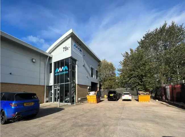 Industrial Unit High Eaves Mezzanine Secure Yard Parking