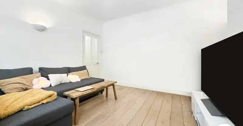 1 Bedroom Basement Flat to Rent in Plumstead