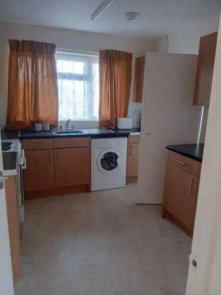 1 Bedroom Bungalow Near Shops Over 55s