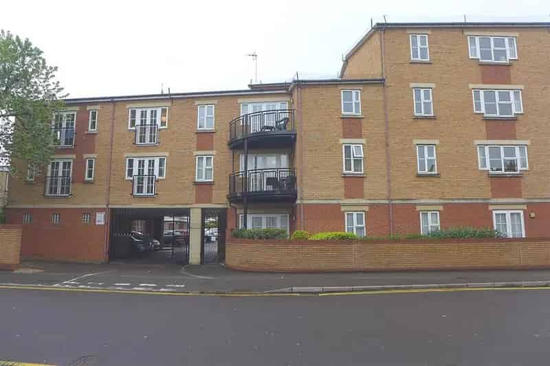 1 Bedroom Furnished Apartment to Rent Bristol City Centre