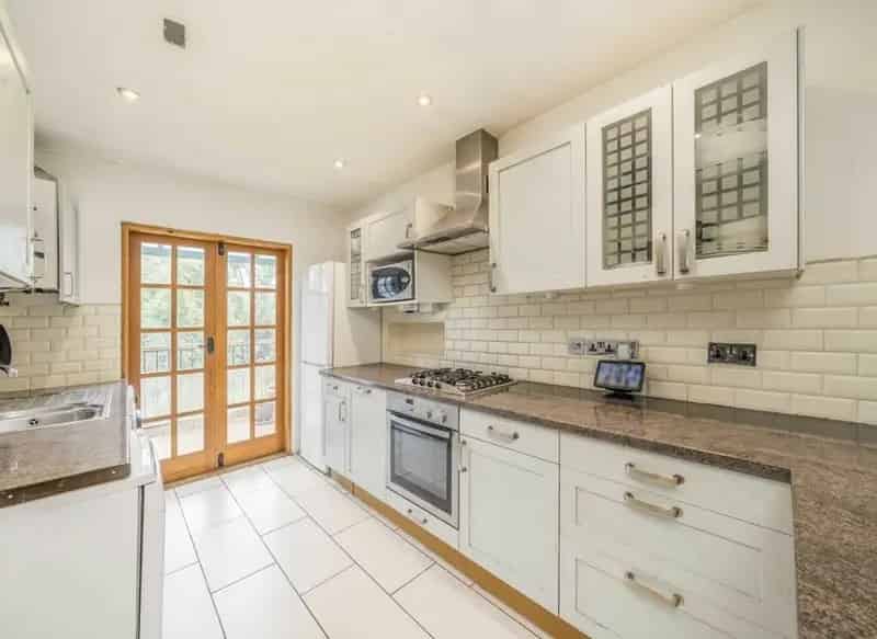 One Bedroom Victorian Conversion Flat with Balcony and Parking