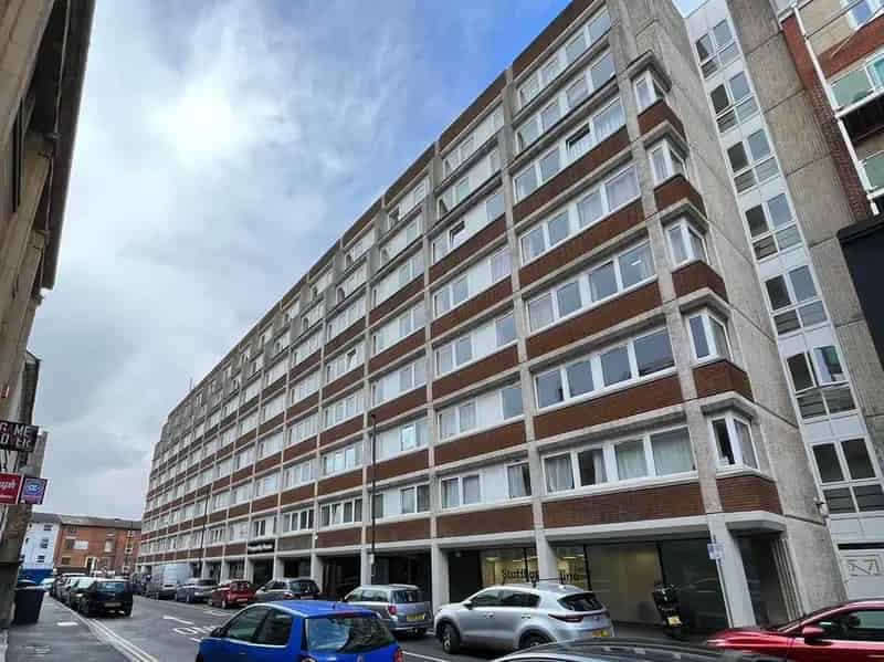 2 Bedroom Apartment to Rent