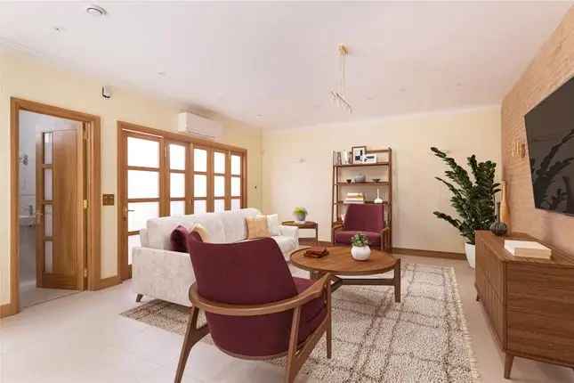 Mews house for sale in Onslow Mews West, South Kensington SW7