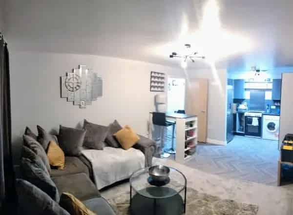 Ground Floor Wheelchair Accessible Flat Near Town Centre