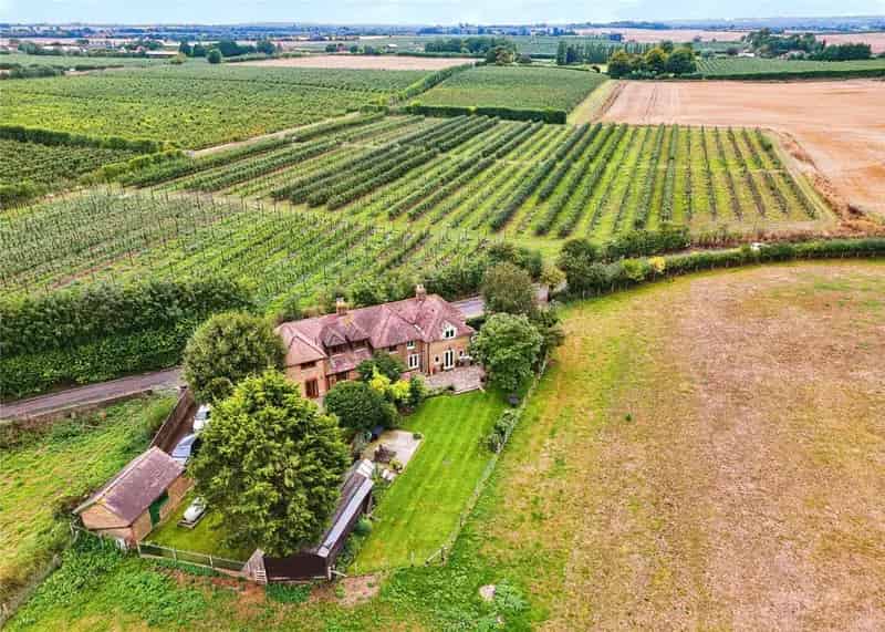 Victorian Cottage Tonge Sittingbourne 3-4 Beds