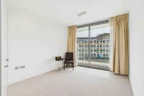 4 rooms flat of 242 m² in London