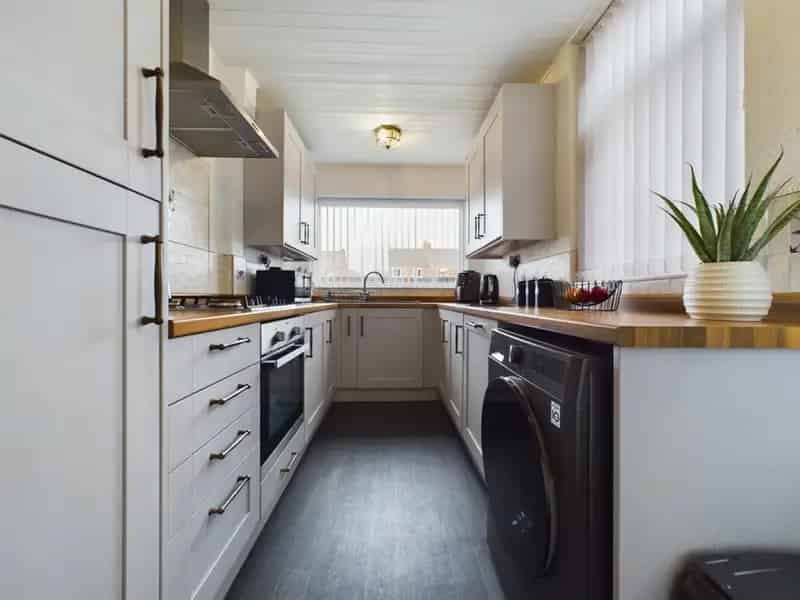 2 Bedroom House For Sale Hasland Chesterfield