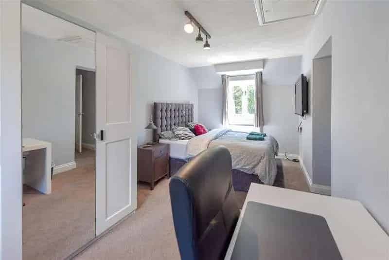 3 Bed Semi-Detached House for Sale in Collingtree