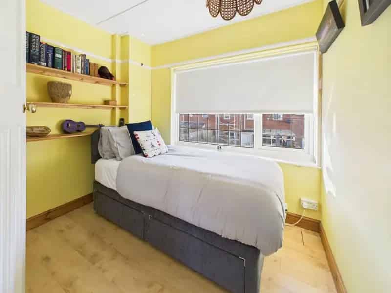 2 Bed House for Sale Near Coastal Town
