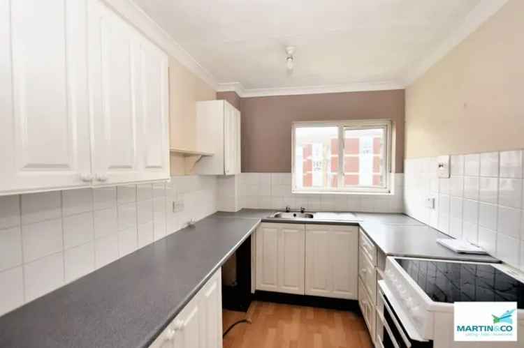2 Bedroom Flat For Sale Deveron Court