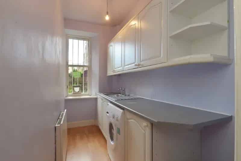 3 Bedroom HMO Flat to Rent Edinburgh City Centre