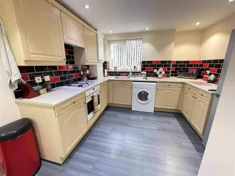 2 Bed House for Sale Near Olton Train Station