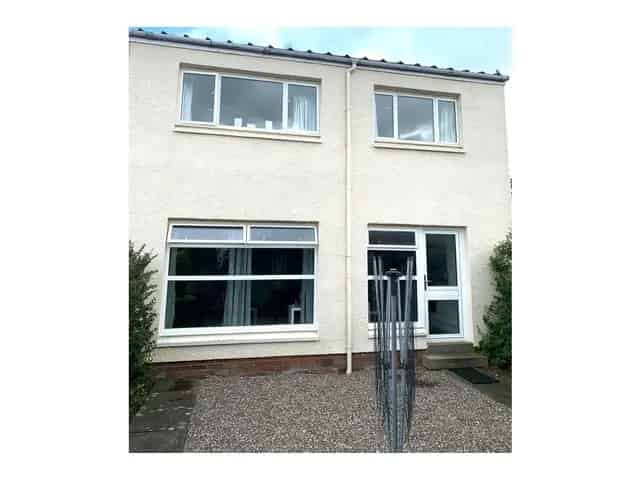 3 Bedroom End-Terraced House for Sale