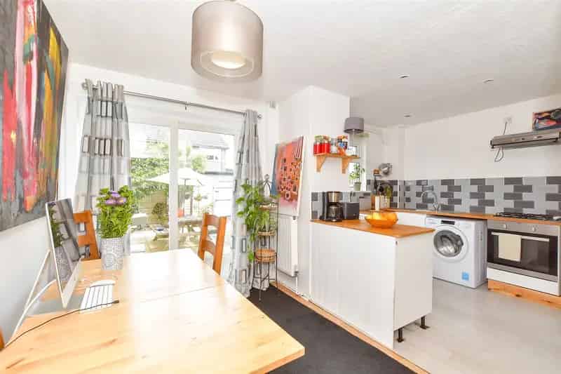 3 Bedroom Terraced House for Sale near Rustington Beach
