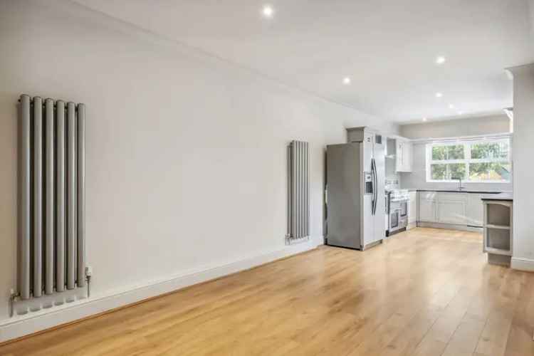 Semi-Detached House to rent with 5 bedrooms, Kings Road, Richmond