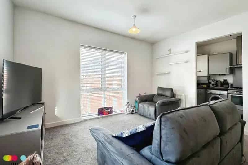 2-Bedroom Penthouse Apartment with Parking Zero Deposit Guarantee Available