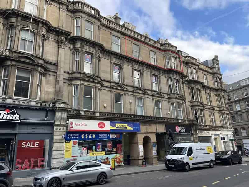 Dundee City Centre Office Suite 850 sq ft Grade B Listed Building