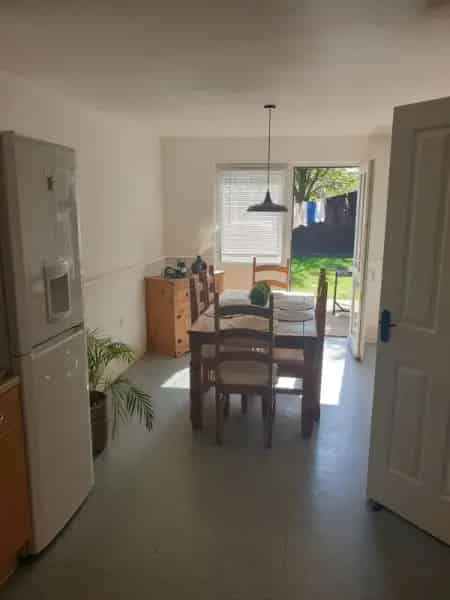 3 Bed House Near Schools Shops and Transport