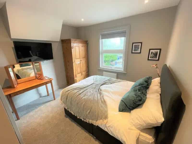 1 Bedroom House of Multiple Occupation To Rent