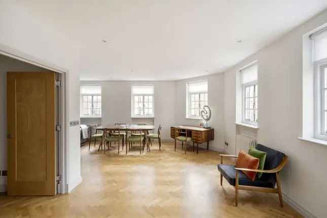 Flat for sale Green Street London W1K Hyde Park view