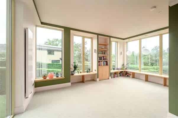 Arts & Crafts Villa in Edinburgh - Family Home with Period Features