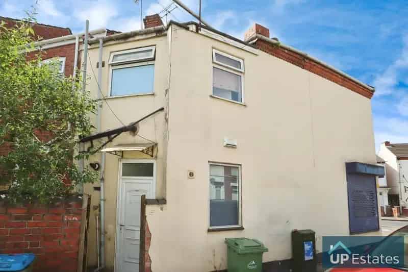 1 Bedroom Apartment To Rent Available Immediately