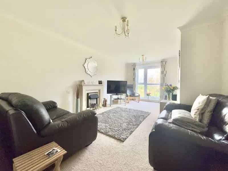 2 Bedroom Retirement Property for Sale