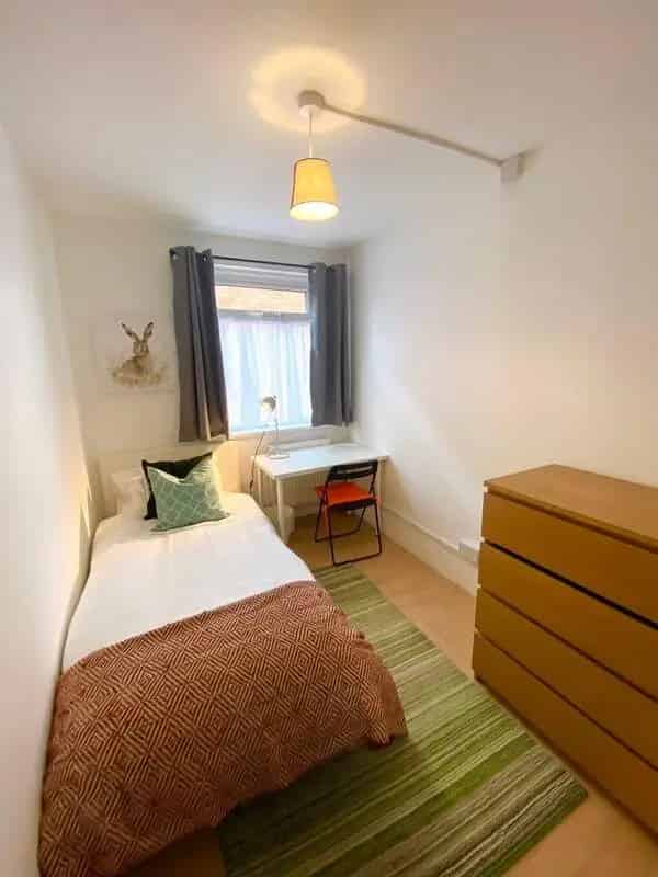 6 Bedroom House Near Filton Avenue and Gloucester Road