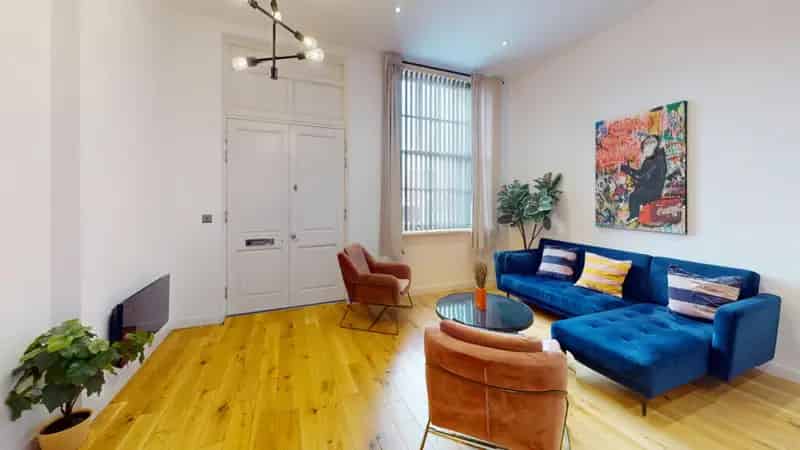 2 Bedroom Townhouse in Jewellery Quarter