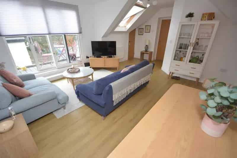 2 Bedroom Apartment to Rent - Modern, Spacious, Allocated Parking
