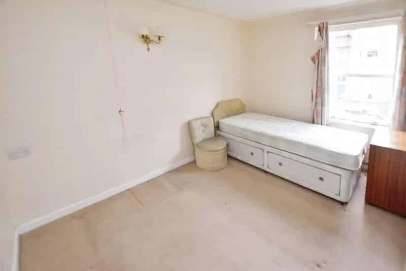 2 Bedroom Retirement Property for Sale in Exeter