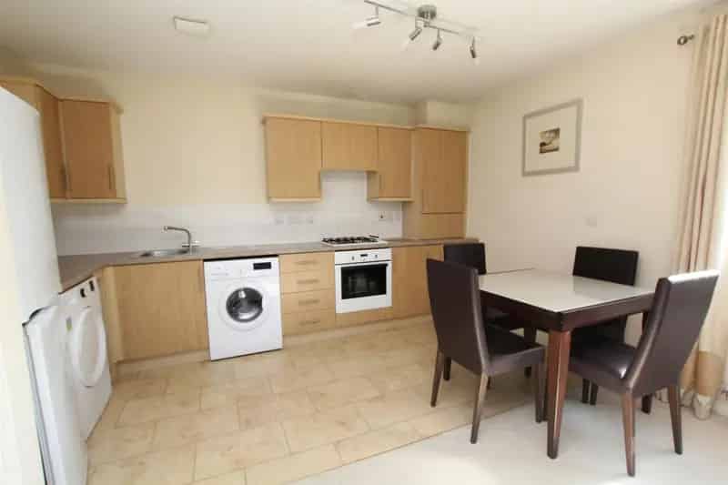 2 Bedroom Apartment House to Rent August 21 2025