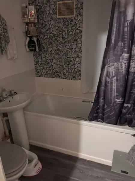 Family Home near Seafront 3 Beds