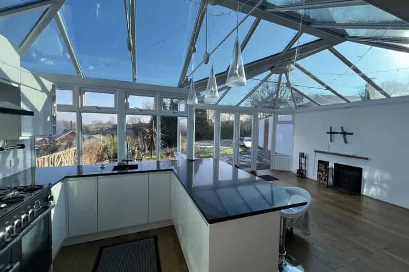 Stunning Three Bedroom Bungalow for Rent Crewkerne