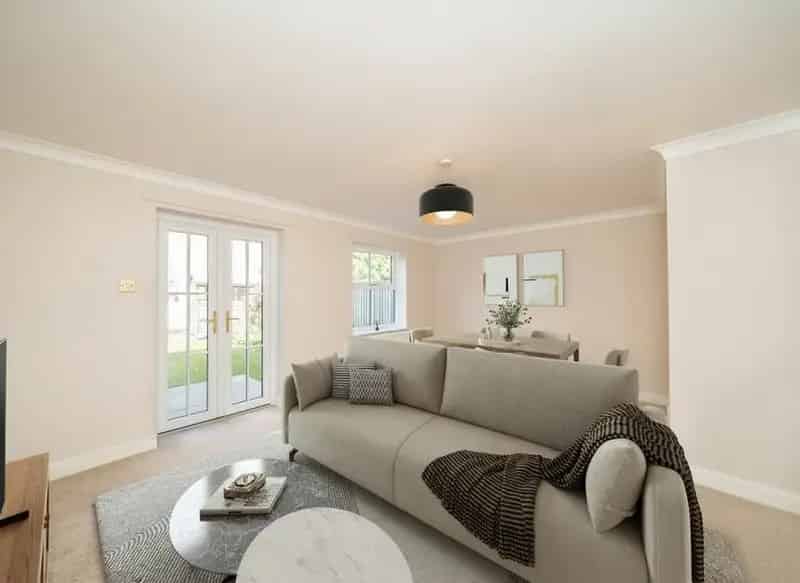 House For Sale , Wandle Bank, London, England