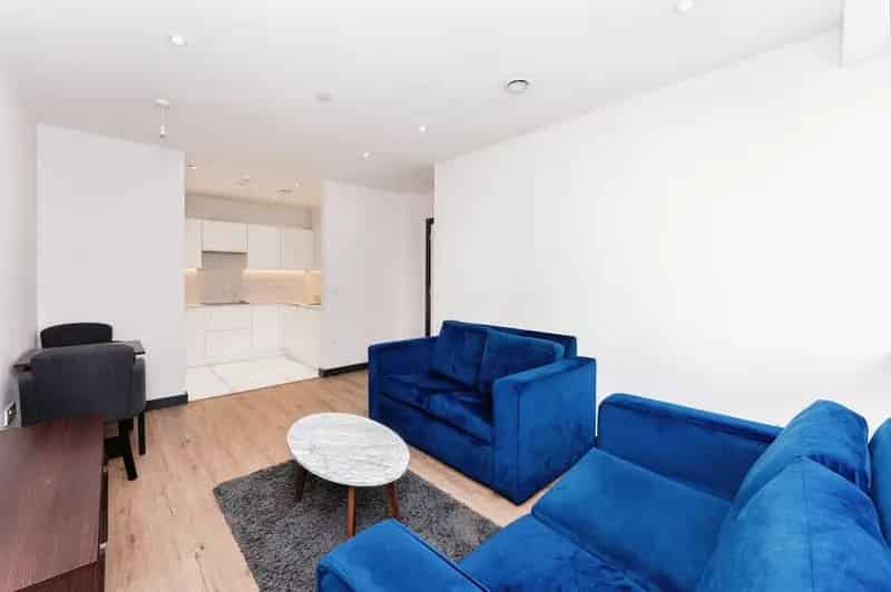 2 Bedroom Flat to Rent Liverpool L2 City Centre Apartment