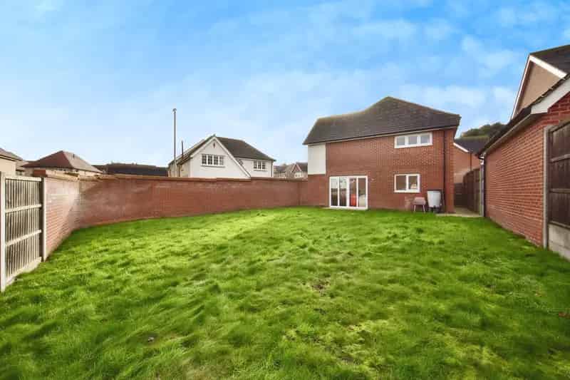 Four Bedroom Detached Home For Sale