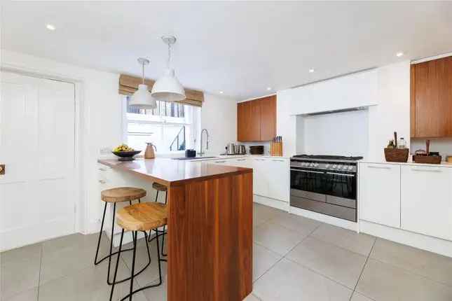 Detached house for sale in Tryon Street, Chelsea, London SW3