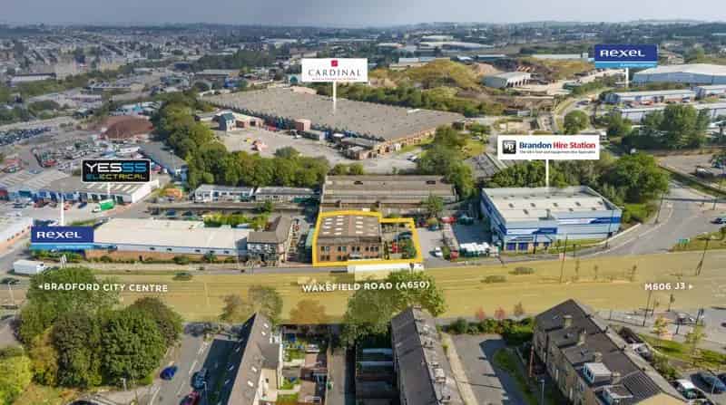 Trade Counter Warehouse Unit For Sale