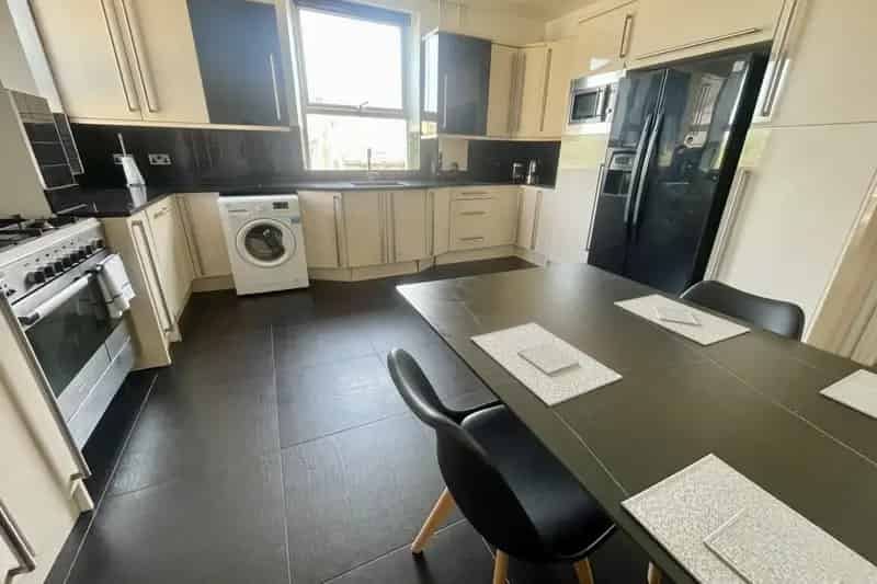 Flat For Rent , Calderdale, England