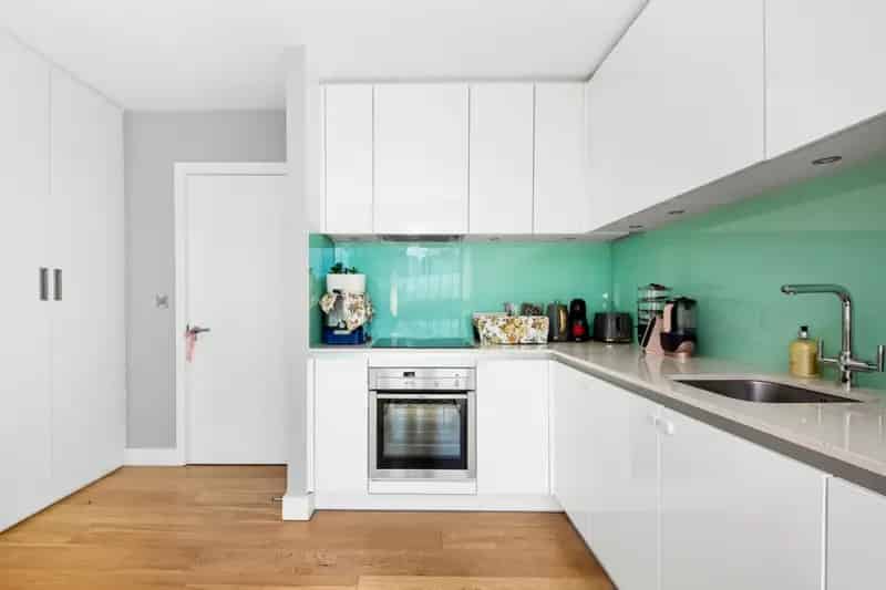2 bedroom Flat
 For Sale
