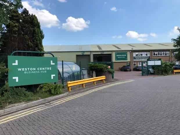 Office Workshop Storage Units 300-8000 sq ft Leasehold