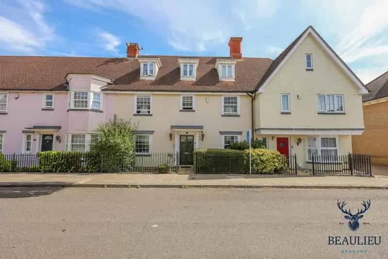 4 Bedroom Terraced House to Rent in Chelmsford