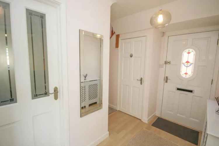 3 Bed House for Sale Extended Detached House with Garage and Gardens
