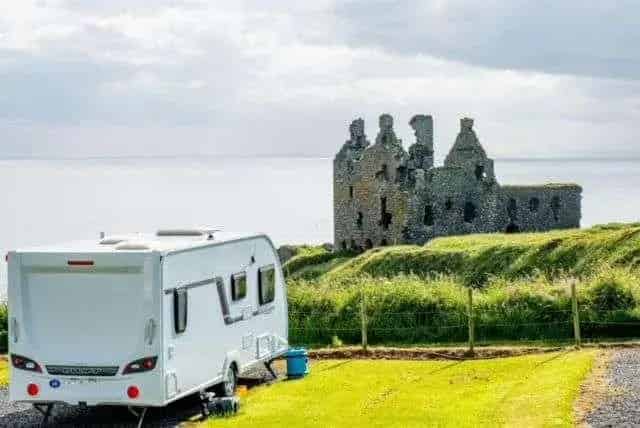 2 Bed Property for Sale: Tranquil Retreat with Subletting Potential