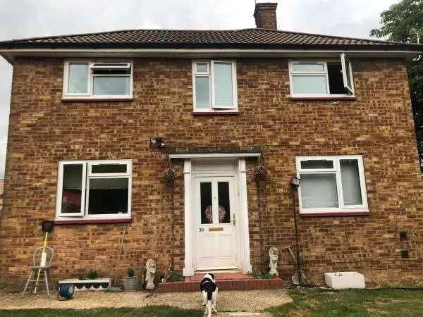 Spacious 4 Double Bed House Huge Garden Corner Plot