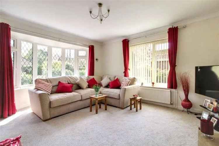 4 Bed Detached House for Sale in Norwich